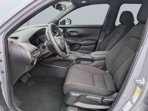 Used 2025 Honda HR-V Sport image 20