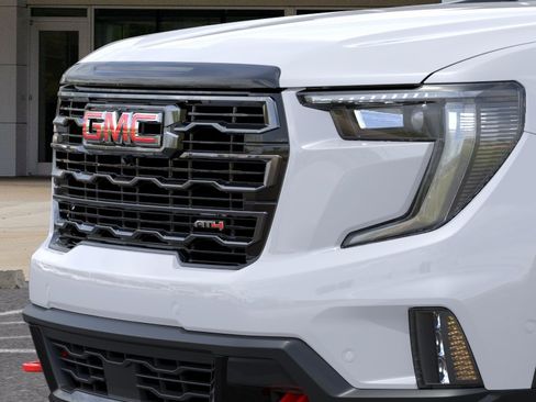 New 2026 GMC Acadia AT4 w/ Super Cruise Package AWD/4WD image 15
