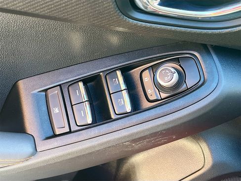 Used 2024 Subaru Crosstrek 2.5i Limited w/ Popular Package #4A image 17