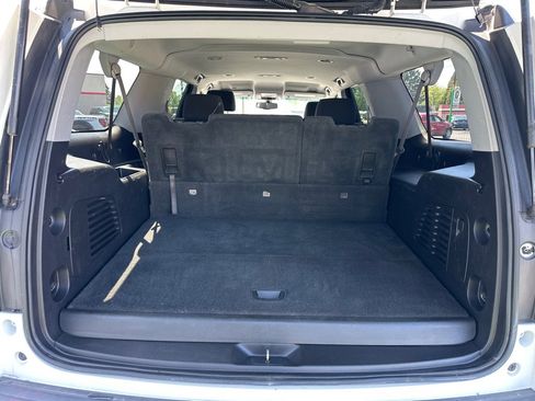Used 2015 Chevrolet Suburban LS AWD/4WD image 20