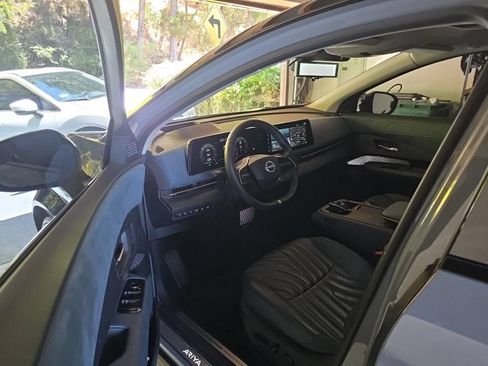 Used 2023 Nissan Ariya AWD/4WD image 4