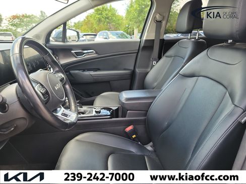 Certified 2023 Kia Sportage EX FWD image 19
