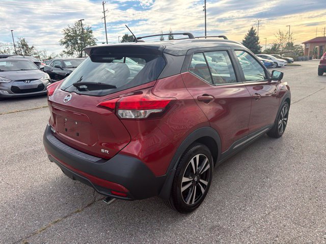 Used 2018 Nissan Kicks SR w/ Exterior Package FWD image 6