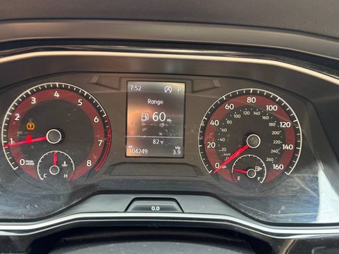 Used 2019 Volkswagen Jetta SE FWD image 13