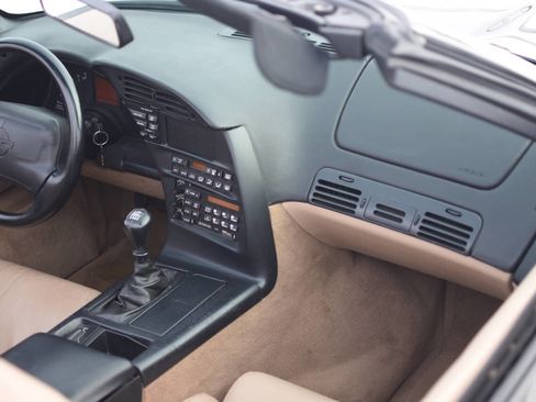 Used 1994 Chevrolet Corvette Convertible image 40