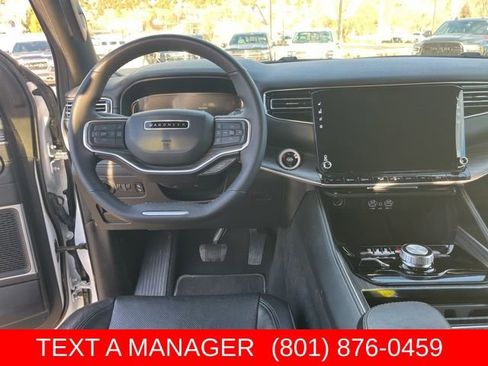 Used 2024 Jeep Wagoneer L Series II w/ Flexible Seating Group AWD/4WD image 22