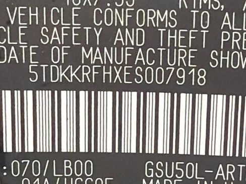 Used 2014 Toyota Highlander XLE image 34