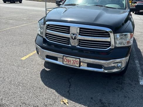 Used 2019 RAM 1500 Big Horn AWD/4WD image 2