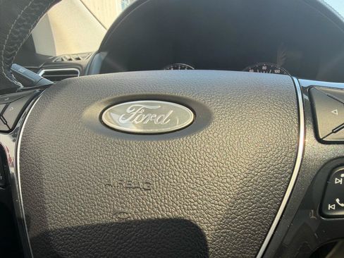 Used 2018 Ford Explorer Platinum AWD/4WD image 21
