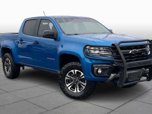 Used 2021 Chevrolet Colorado Z71 w/ Safety Package image 3