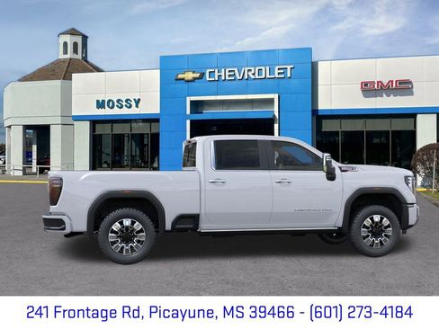 New 2026 GMC Sierra 3500 Denali w/ Technology Package image 6