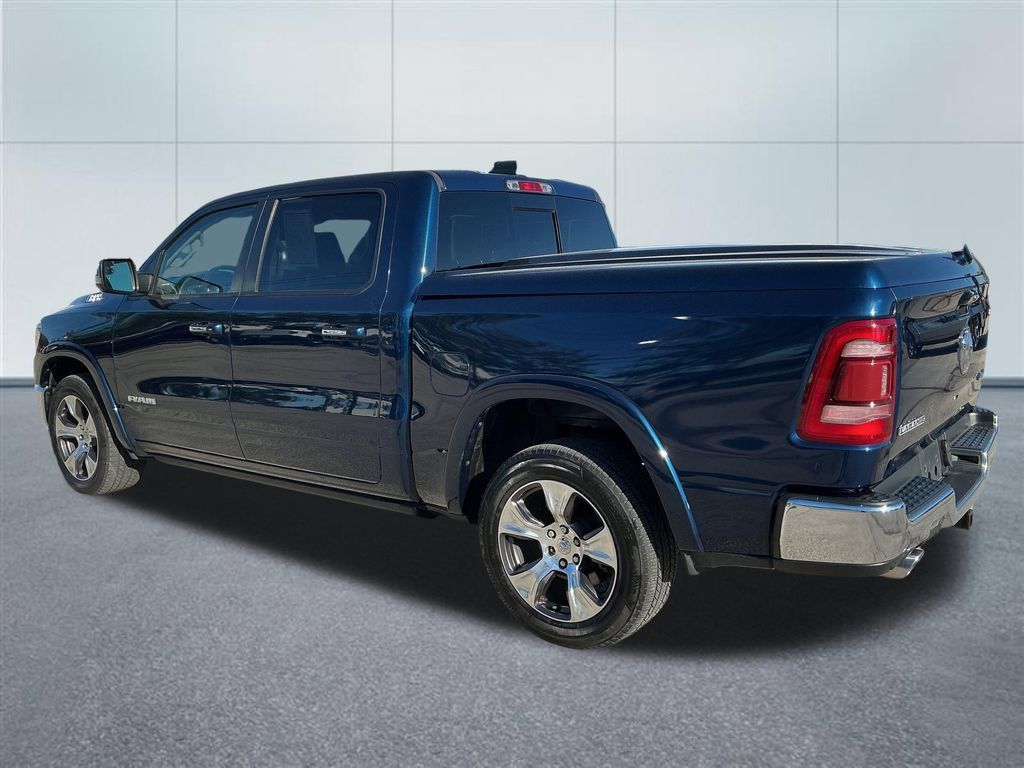 Used 2019 RAM 1500 Laramie AWD/4WD image 3