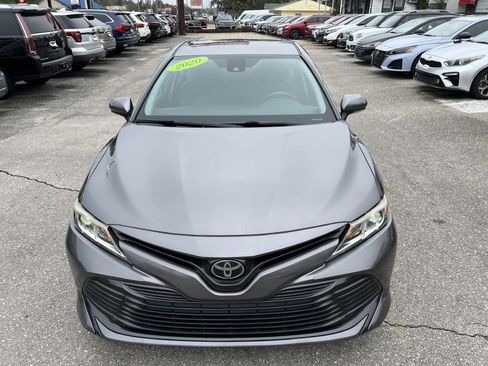 Used 2020 Toyota Camry LE w/ Convenience Package image 2