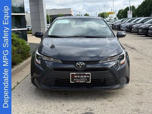 Used 2023 Toyota Corolla LE w/ LE Premium Package FWD image 8