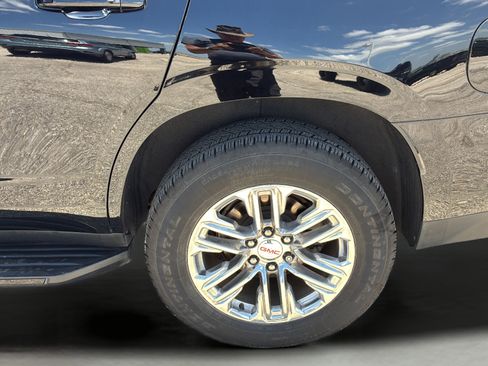 Used 2022 GMC Yukon SLE RWD image 40