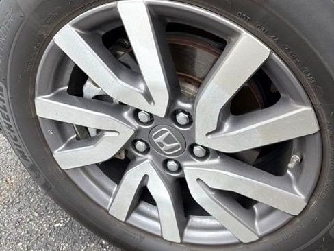 Used 2019 Honda Pilot EX-L image 10