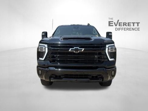 Used 2025 Chevrolet Silverado 2500 LT w/ Trail Boss Package AWD/4WD image 2
