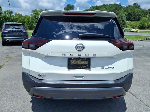 Certified 2023 Nissan Rogue SL AWD/4WD image 6