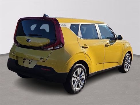 Used 2020 Kia Soul LX image 6