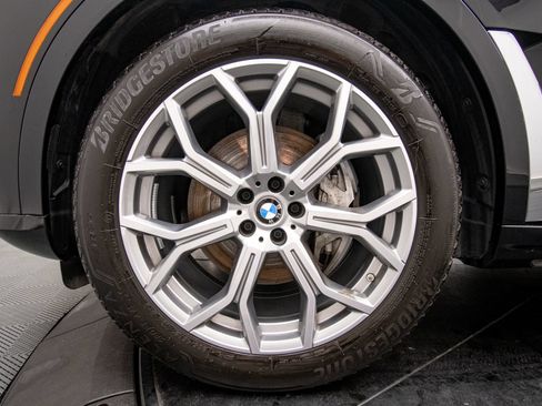 Used 2026 BMW X7 xDrive40i w/ Premium Package AWD/4WD image 27
