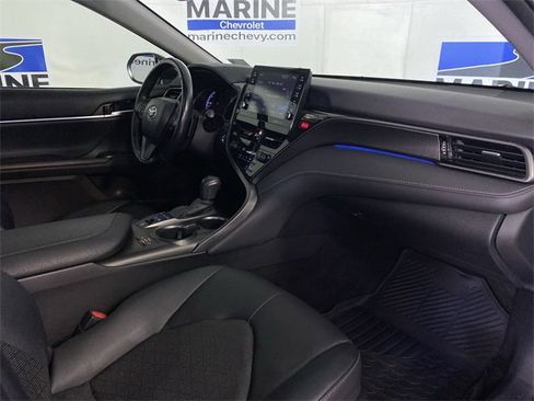 Used 2021 Toyota Camry XSE image 35
