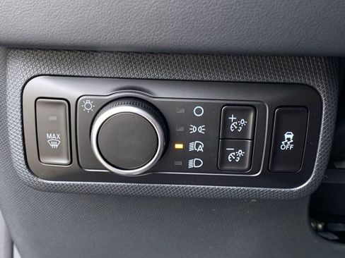 New 2025 Ford Mustang Mach-E Premium image 31