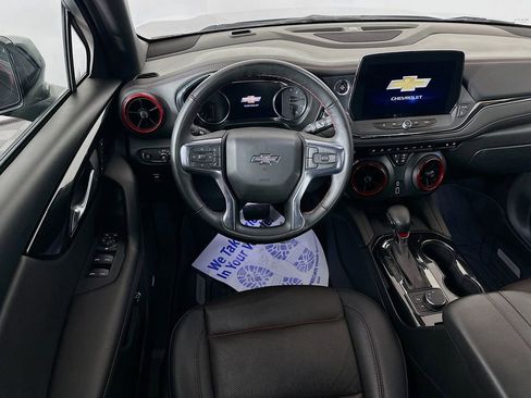 Used 2024 Chevrolet Blazer RS w/ Enhanced Convenience Package FWD image 30