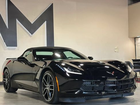 Used 2016 Chevrolet Corvette Stingray Convertible w/ 3LT Preferred Equipment Group RWD image 2
