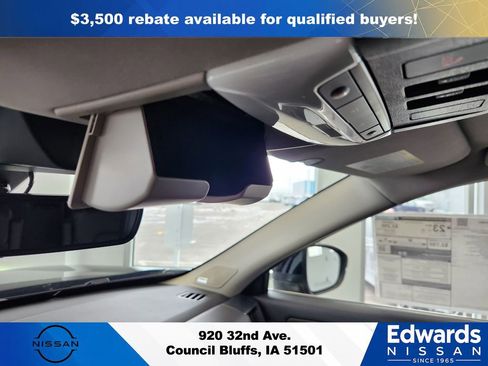 New 2026 Nissan Pathfinder SL w/ SL Premium Package AWD/4WD image 39