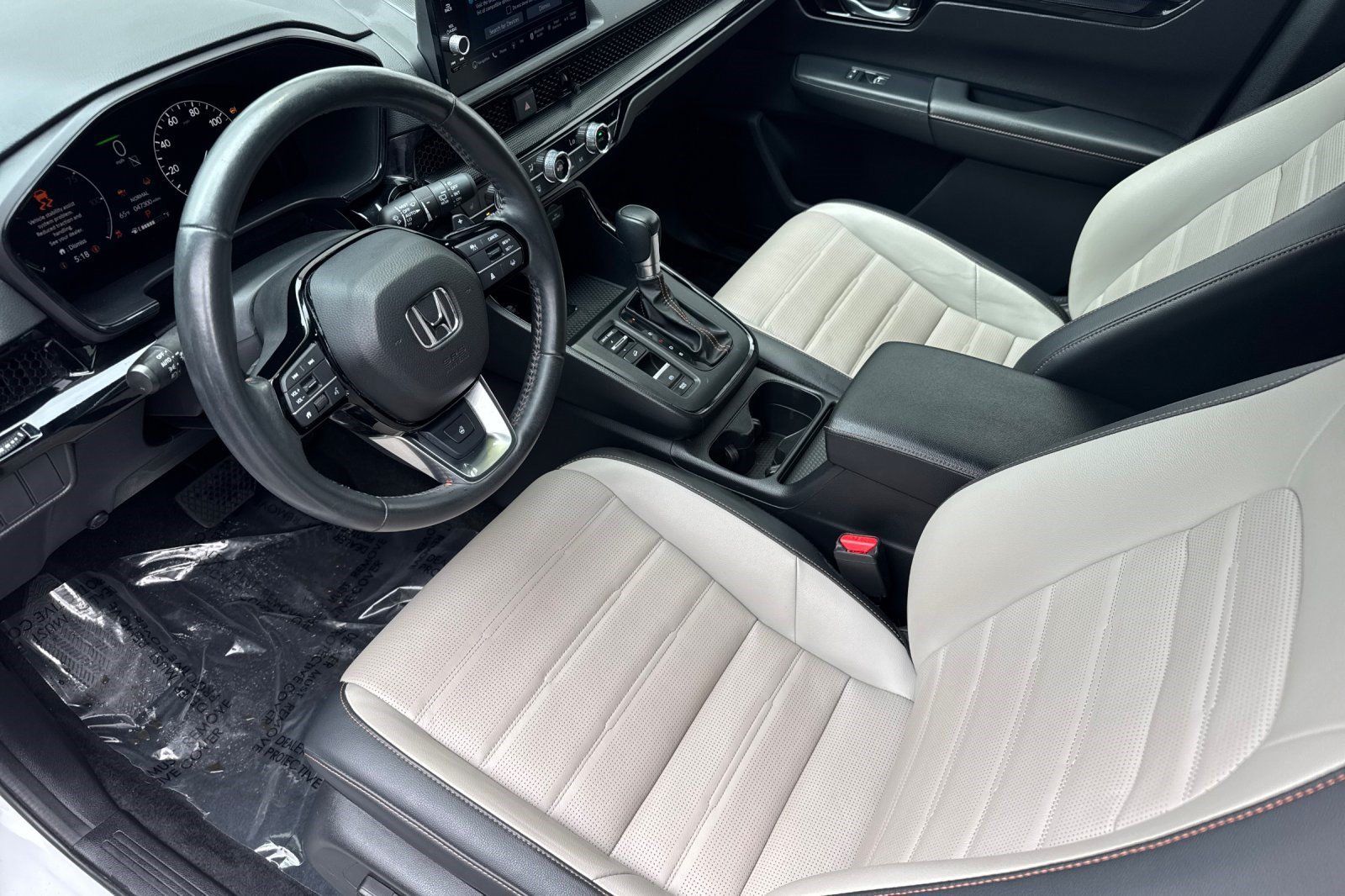 Certified 2024 Honda CR-V Sport Touring image 4