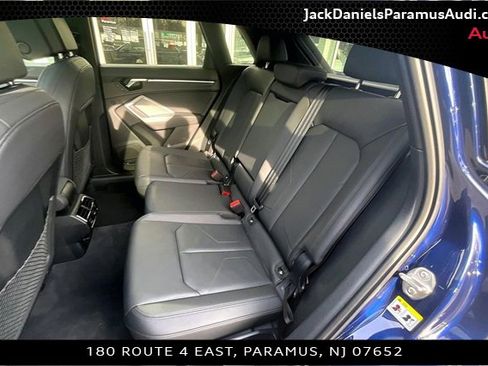 Used 2023 Audi Q3 2.0T Premium Plus w/ Premium Plus Package image 24