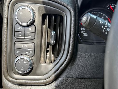 Used 2024 GMC Sierra 1500 Pro w/ Convenience Package image 22