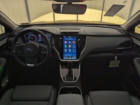 New 2025 Subaru Outback Limited image 9