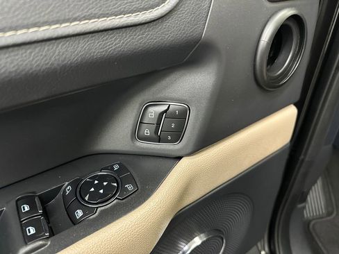 Used 2024 Ford Expedition Max Limited RWD image 12