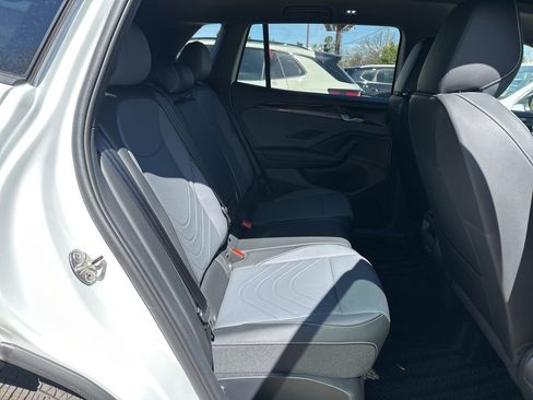 New 2026 Volkswagen Tiguan SE R-Line AWD/4WD image 17