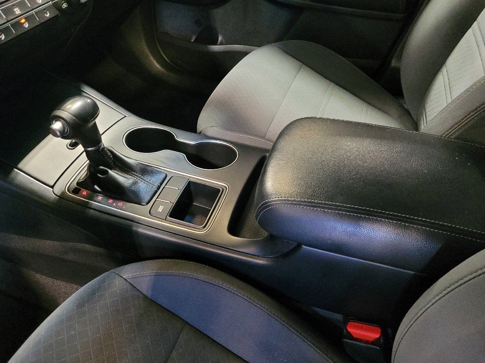 Used 2017 Kia Sorento FWD image 26