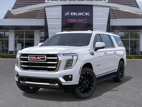 New 2026 GMC Yukon XL Elevation w/ Elevation Premium Package image 6