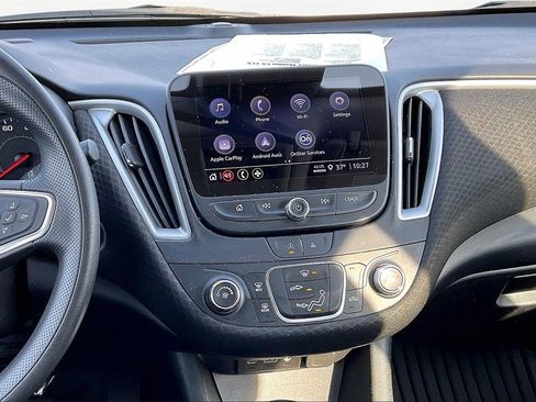 Used 2024 Chevrolet Malibu LS image 11