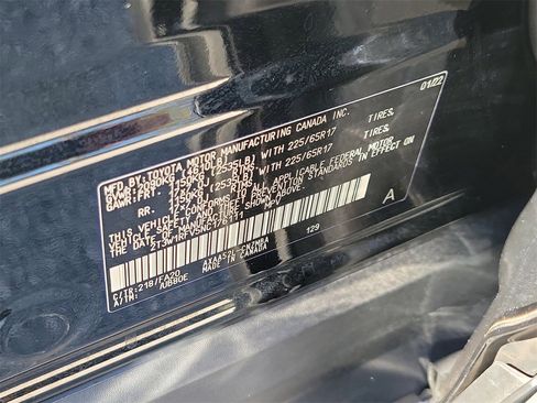 Used 2022 Toyota RAV4 XLE image 34