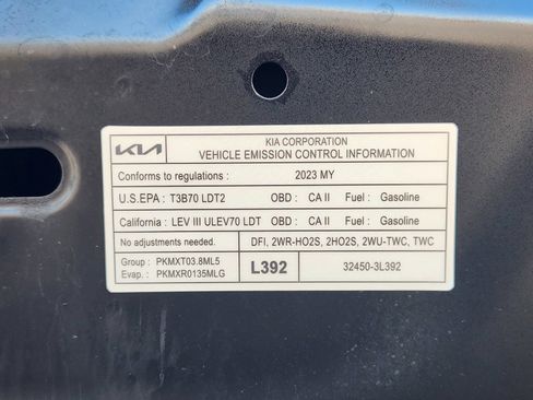 Used 2023 Kia Telluride EX w/ EX Captain's Chair Package AWD/4WD image 26