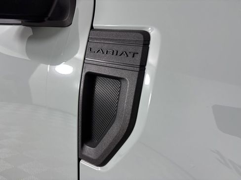 Used 2023 Ford Maverick Lariat w/ Lariat Luxury Package image 29