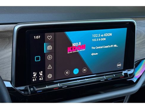 Used 2024 Volkswagen Atlas SE image 21