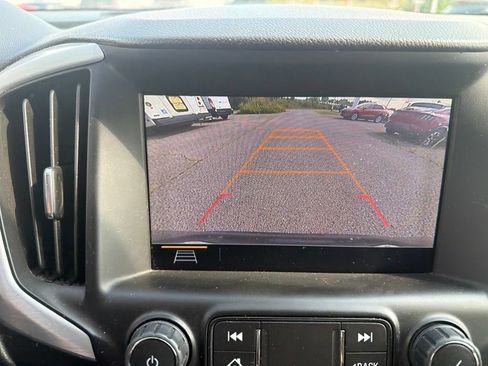 Used 2019 GMC Terrain SLE w/ Driver Convenience Package AWD/4WD image 20