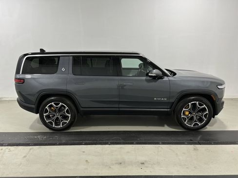 Used 2024 Rivian R1S Adventure AWD/4WD image 6