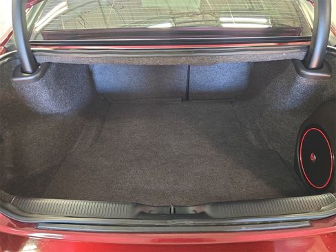 Used 2017 Dodge Charger R/T image 12