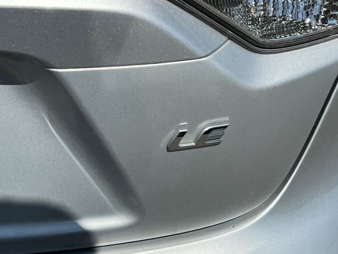 Used 2020 Toyota Corolla LE FWD image 21