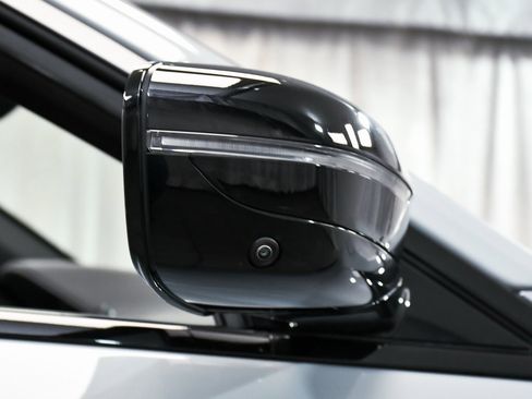 Used 2023 BMW 440i xDrive Convertible w/ Premium Package image 89