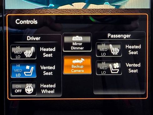 Used 2019 RAM 1500 Laramie image 11