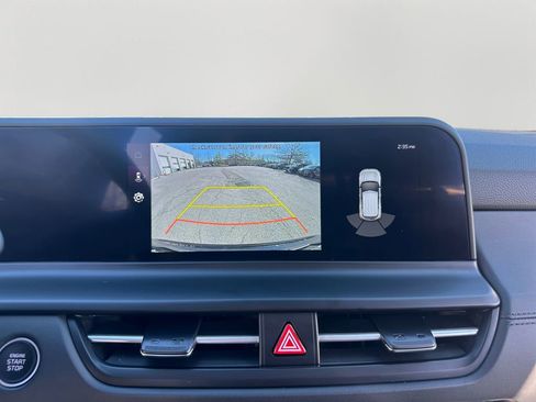 Used 2025 Kia Seltos EX image 16