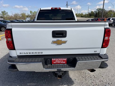 Used 2015 Chevrolet Silverado 2500 LT w/ LT Convenience Package AWD/4WD image 4